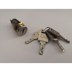 Cerraduras de llave P&C Industrias conmutadas. Llave de puntos pitones plana Q50010 (serie Q500) de seguridad