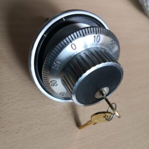 DIAL NUMERICO CROMADO CON CERRADURA  89MM L1779