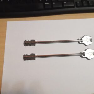 ROSENGRENS  LLAVES TALLADAS JUEGO DE 2