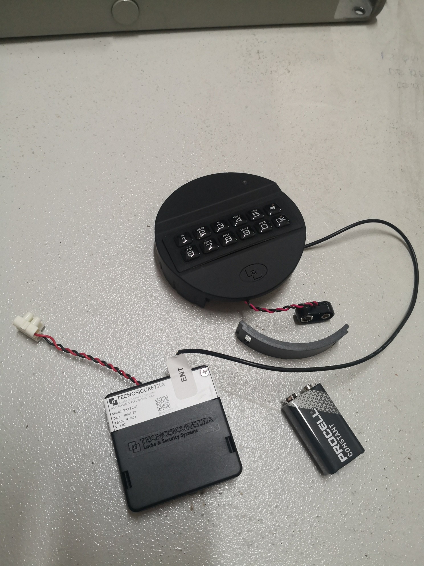 Instalacion cerradura electronica pulse, en cajas fuertes