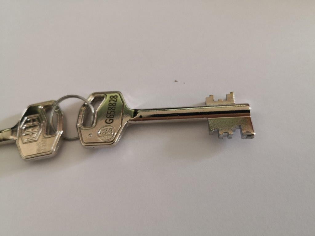 COPIA LLAVE ARMERO INFAC AGA-12G