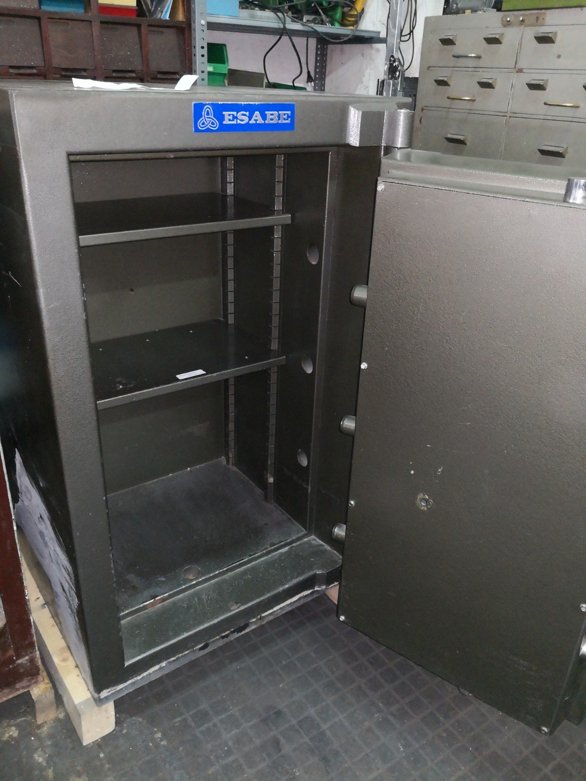 CAJA FUERTE ESABE ESPECIAL 2 CAJA FUERTE ESABE ESPECIAL