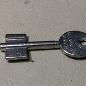 LLAVES EN BRUTO CERRADURAS HEYACSA CORTA