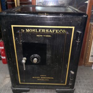 CAJA FUERTE MOSLER SAFECO  ANTIGUA