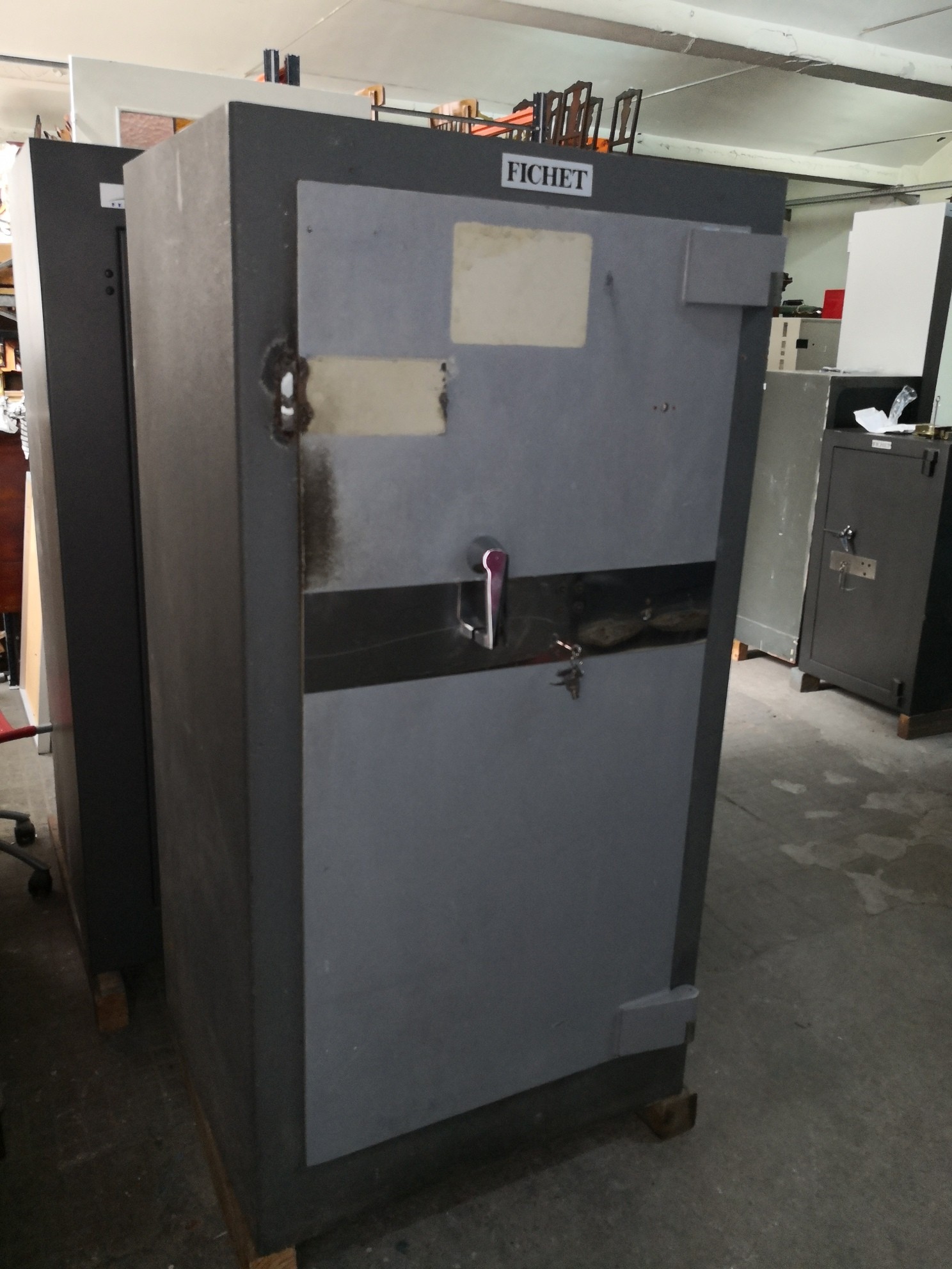 CAJA FUERTE FICHET 165 ACORAZADA DE SEGUNDA MANO / OCASION