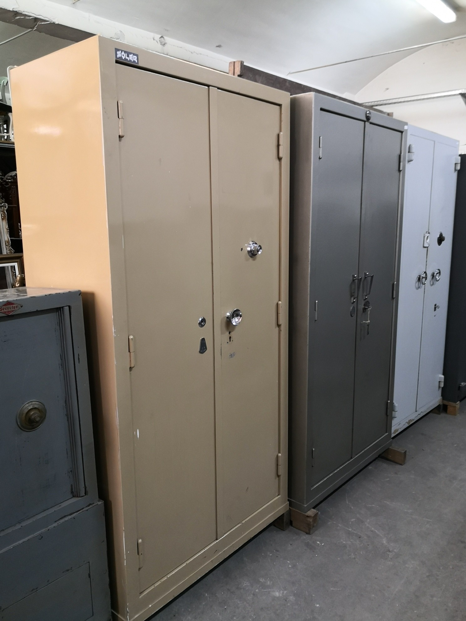 CAJA FUERTE FICHET 165 ACORAZADA DE SEGUNDA MANO / OCASION