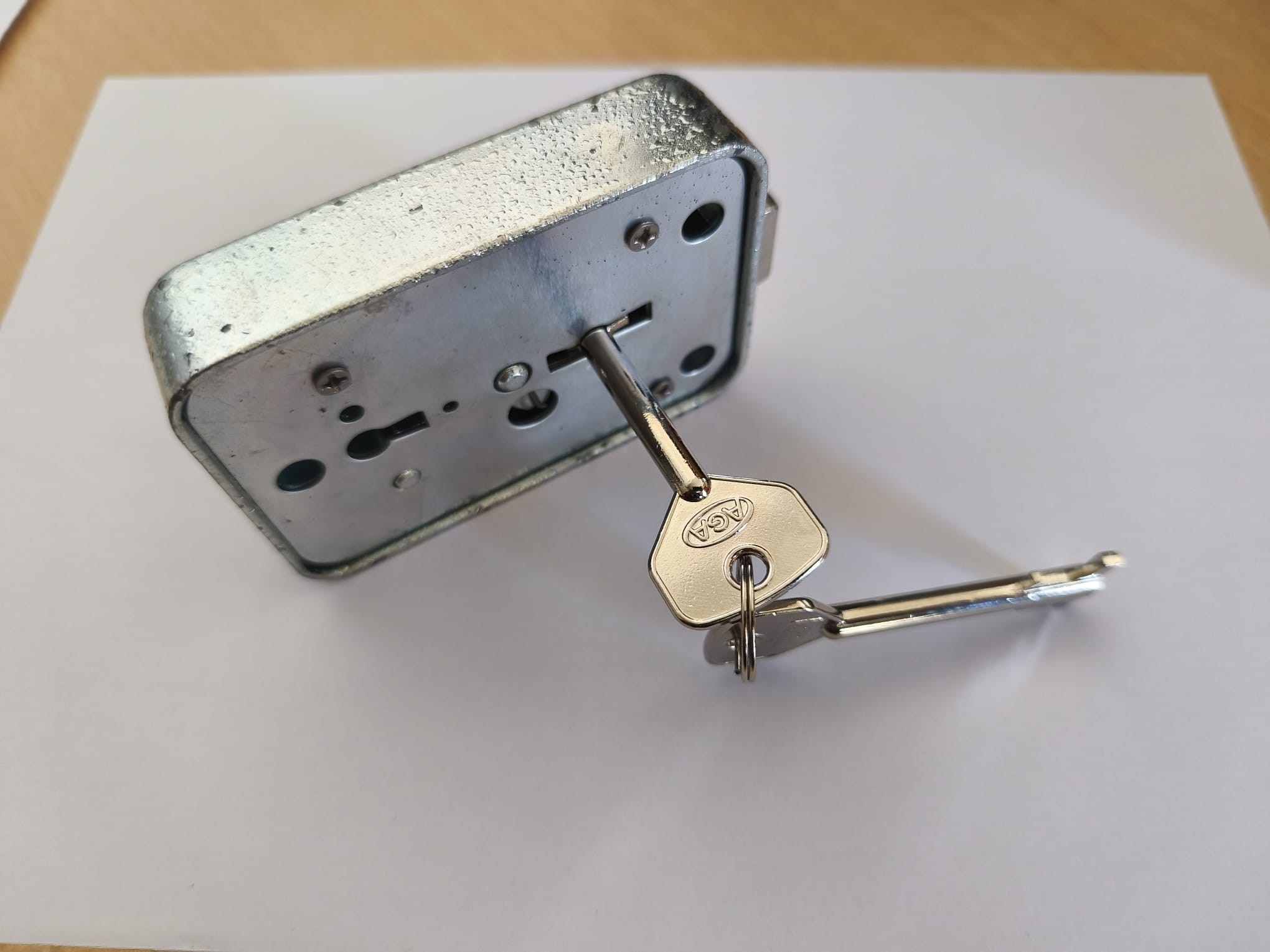 CERRADURA ARFE DE GORJAS AGA 1002 DOBLE PALA