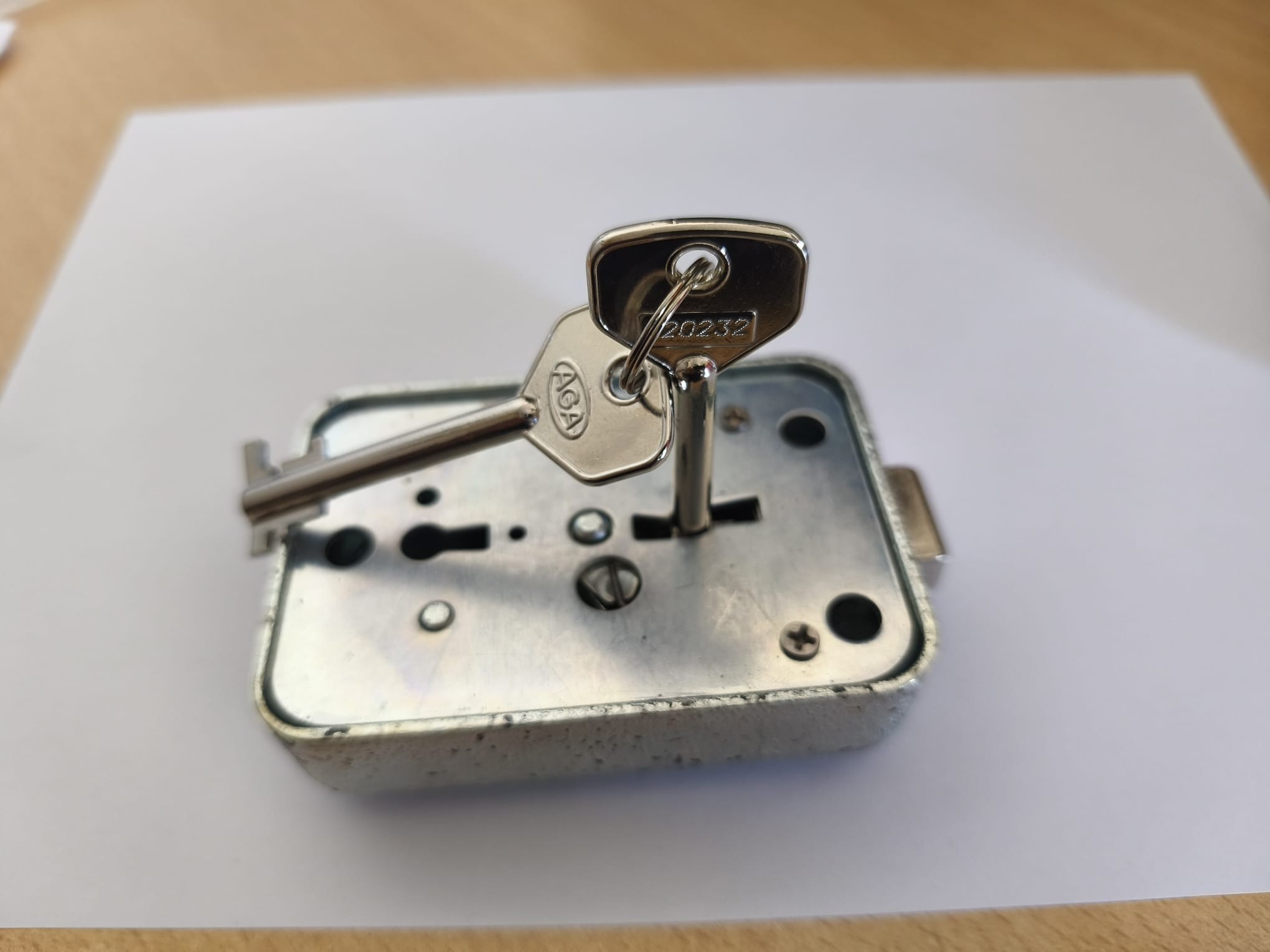 CERRADURA ARFE DE GORJAS AGA 1002 DOBLE PALA