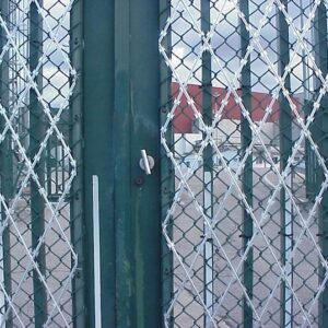 CERCADO/VALLA DE CUCHILLAS SOLDADO 