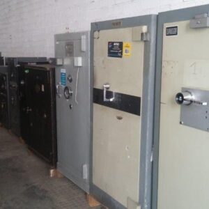 GRANDES PARTIDAS DE CAJAS FUERTES 