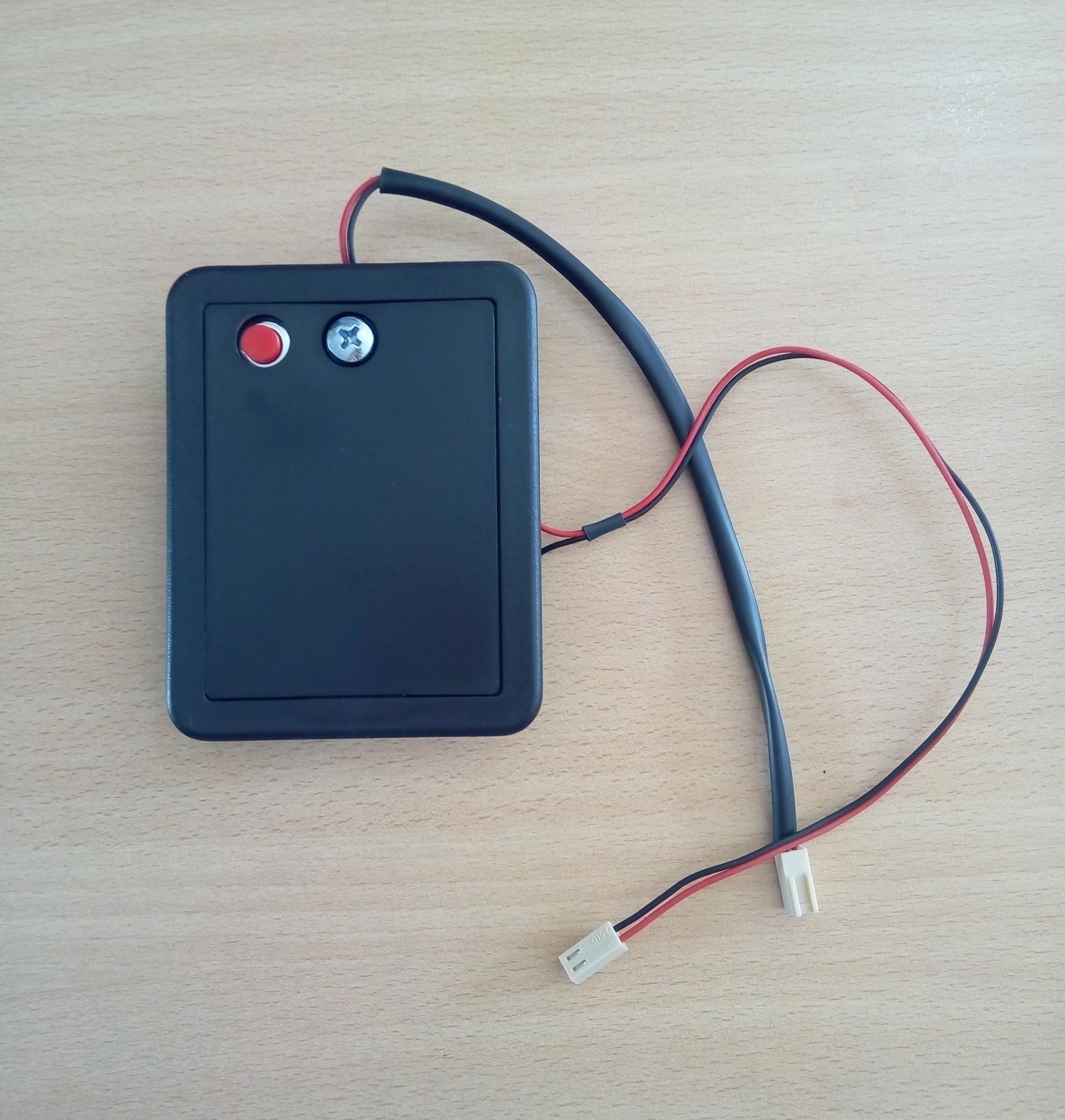 PORTAPILAS CON PULSADOR RESET CAJA FUERTE ARFE