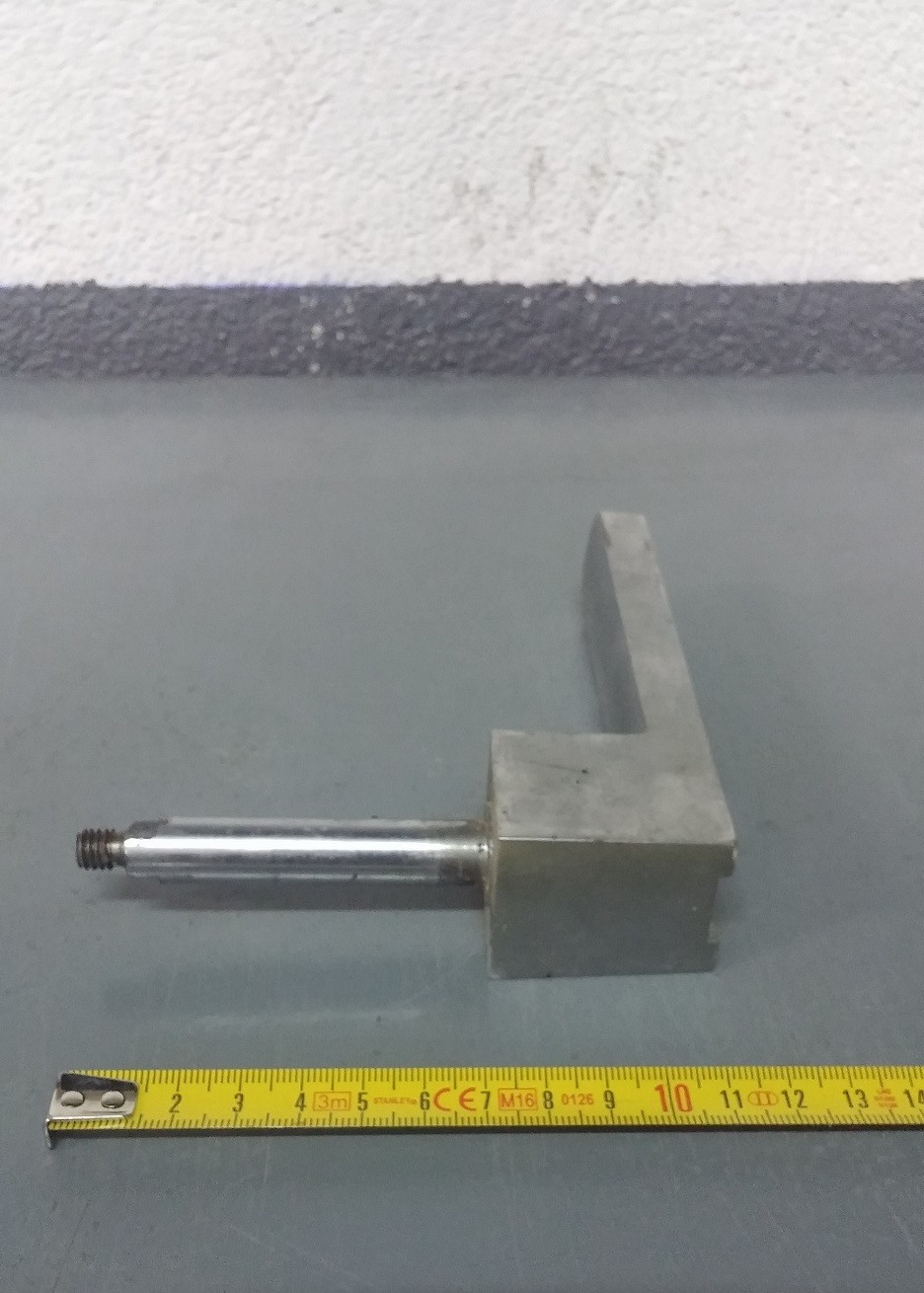 Maneta armario fichet