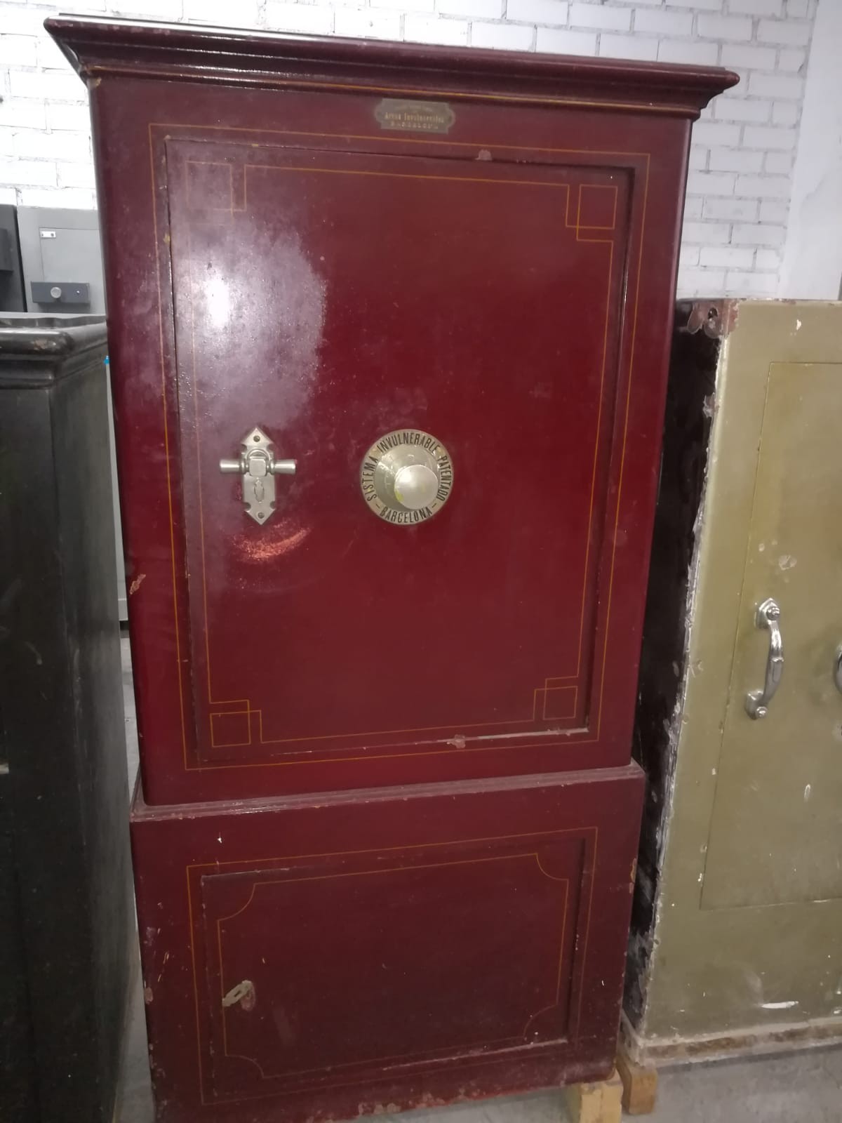 CAJA FUERTE INVULNERABLE ANTIGUA