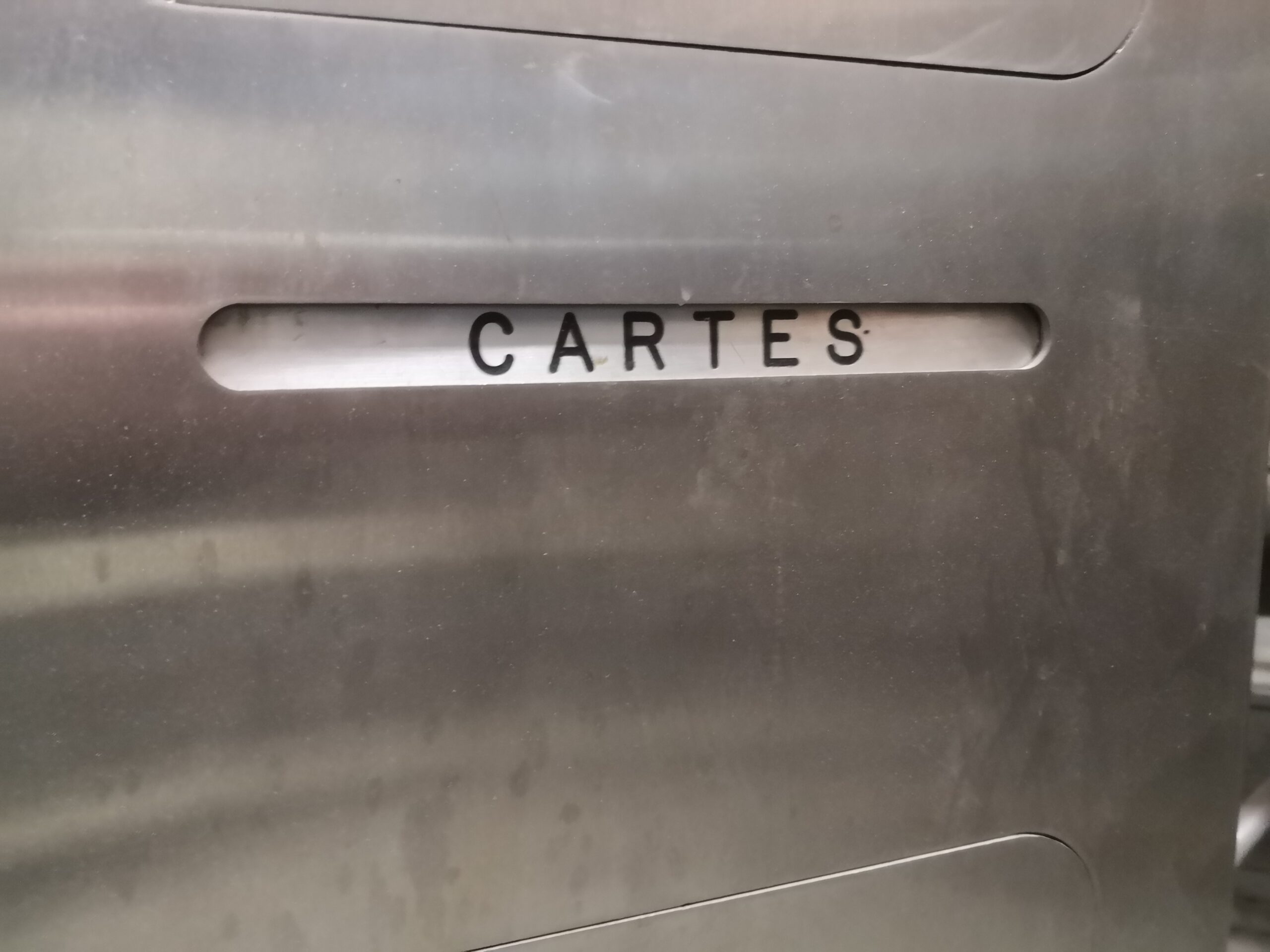 VALIJA ACERO INOXIDABLE SEGUNDA MANO 2 PUERTAS 2 VALIJA ACERO INOXIDABLE SEGUNDA MANO 2 PUERTAS