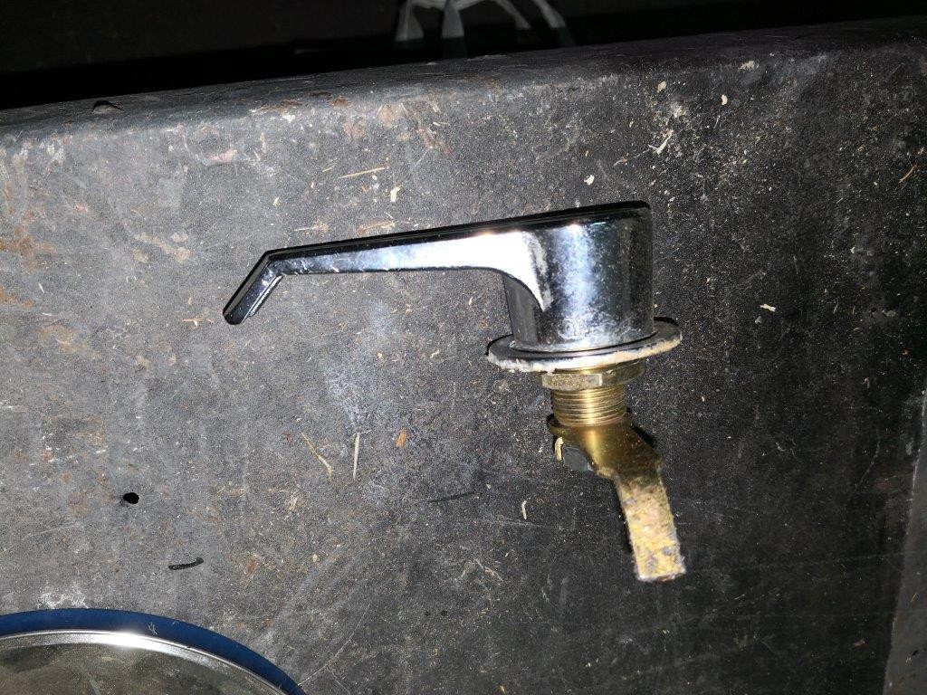 Maneta caja fuerte Arfe antigua