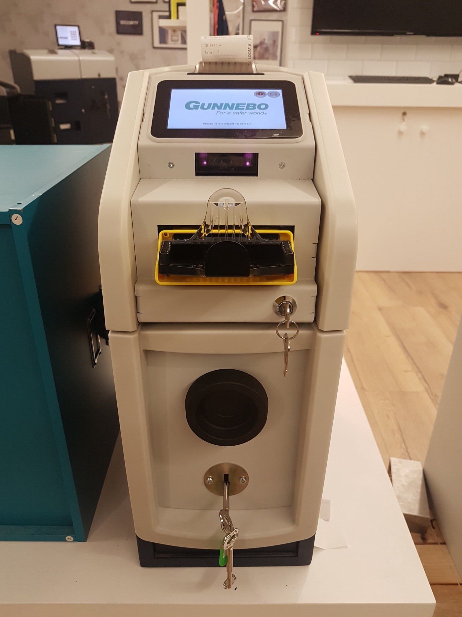 CERRADURA DE LLAVE GUNNEBO SAFEDEPOSIT D1K CAJA FUERTE INGRESADOR DE EFECTIVO