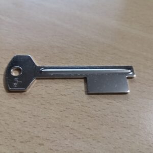 LLAVE GORJA PLANA PARA SOLER / INVULNERABLE