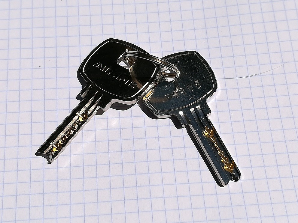 COPIA LLAVE PUNTOS PARA CAJA FUERTE ARFE,