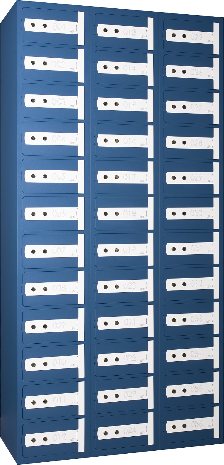 Imagen de una agrupación de 3 módulos de compartimentos de seguridad Olle C312 serie C100. 36 puertas T3