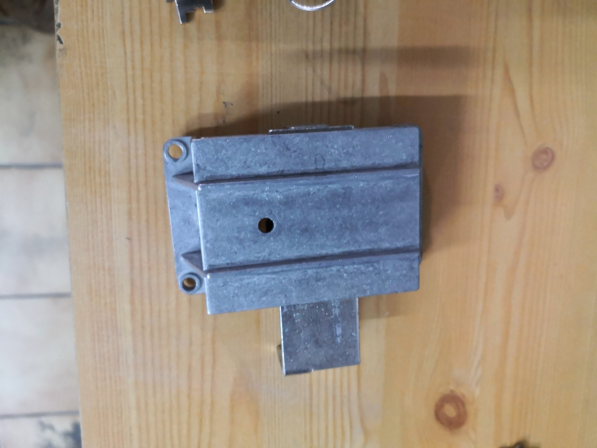 CERRADURA DE GORJAS GTR/GTV