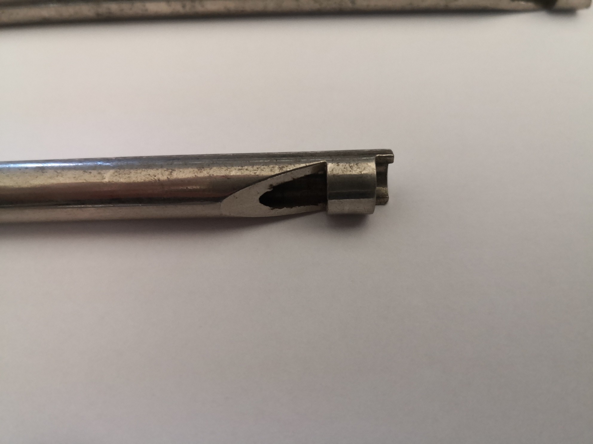 ALARGADOR LLAVE DESMONTABLE PUNTA 140/220