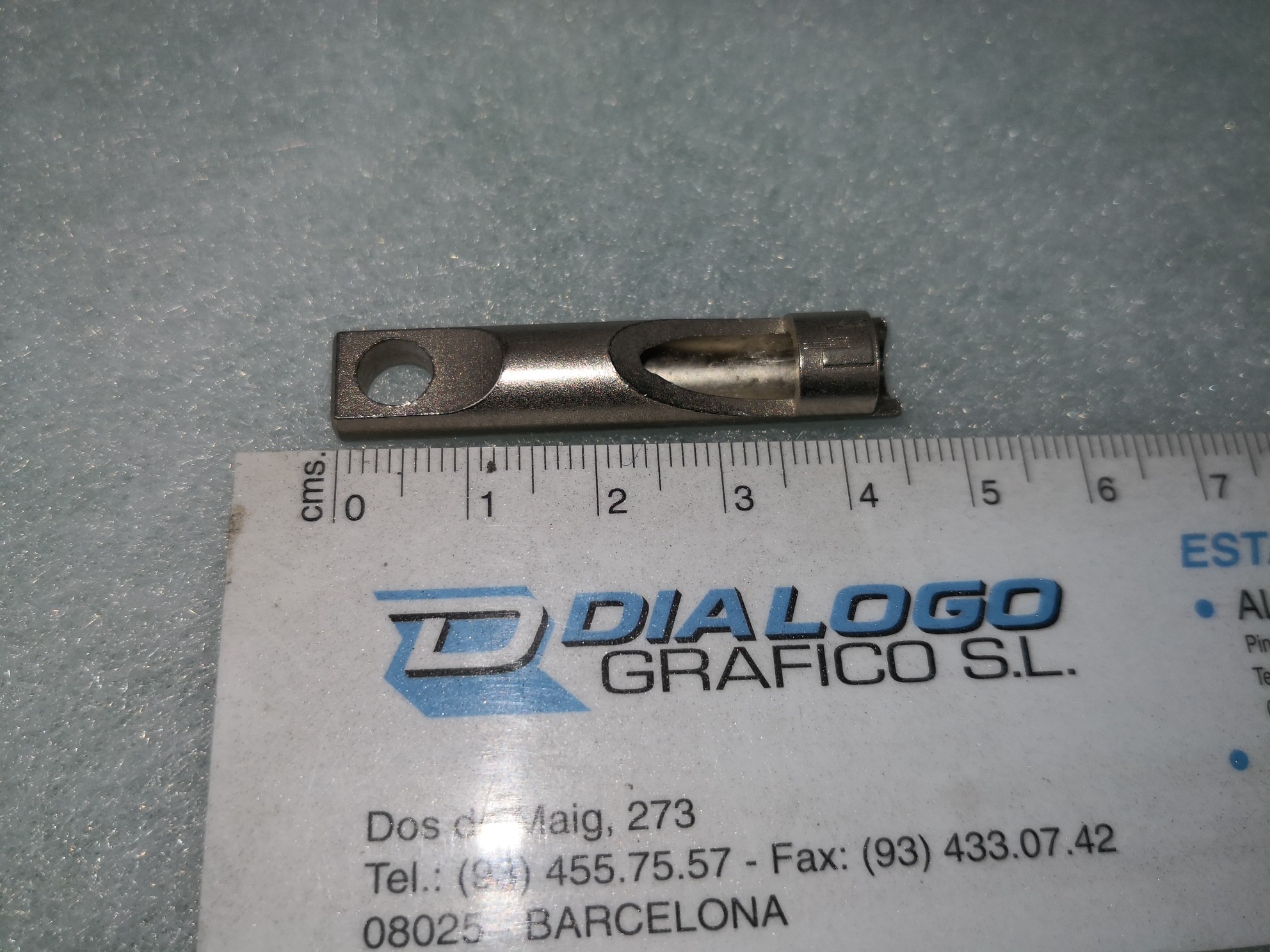 PORTALLAVES DESMONTABLES ROSCA Y PUNTA