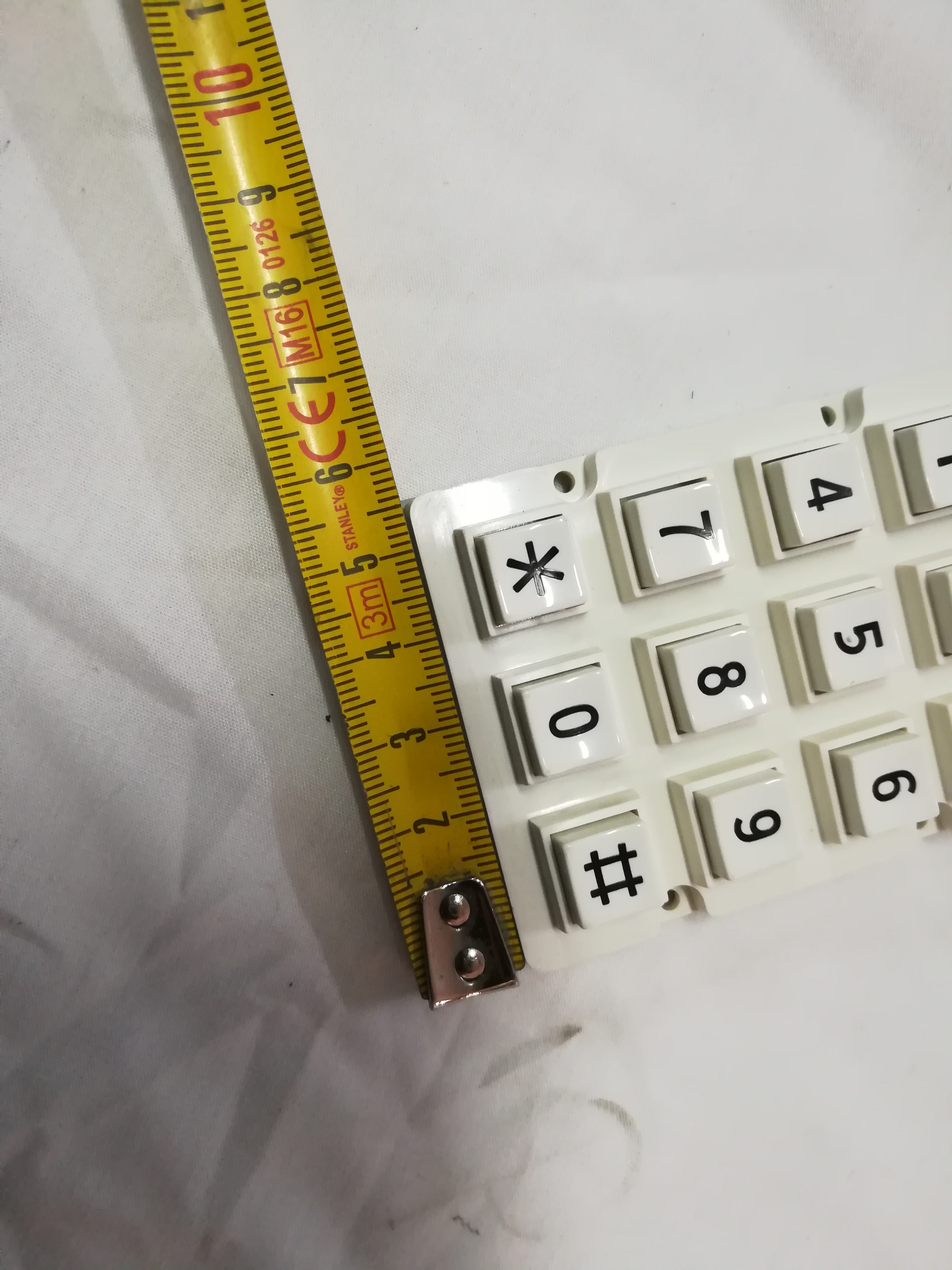 TECLADO BOTONES CAJAS DE HOTEL ARFE