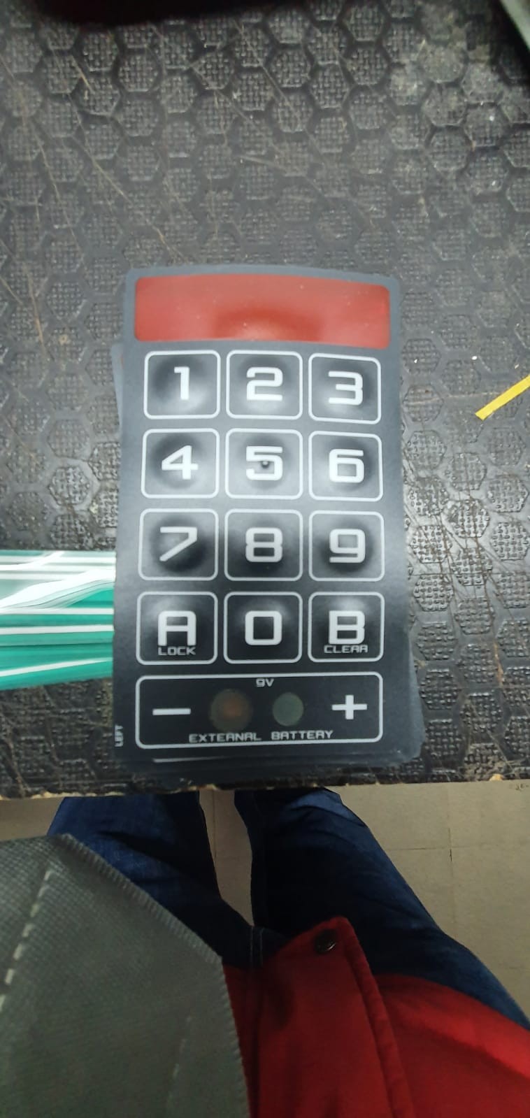 CIRCUITO CON DISPLAY CAJA ARFE TECLADO DISPLAY