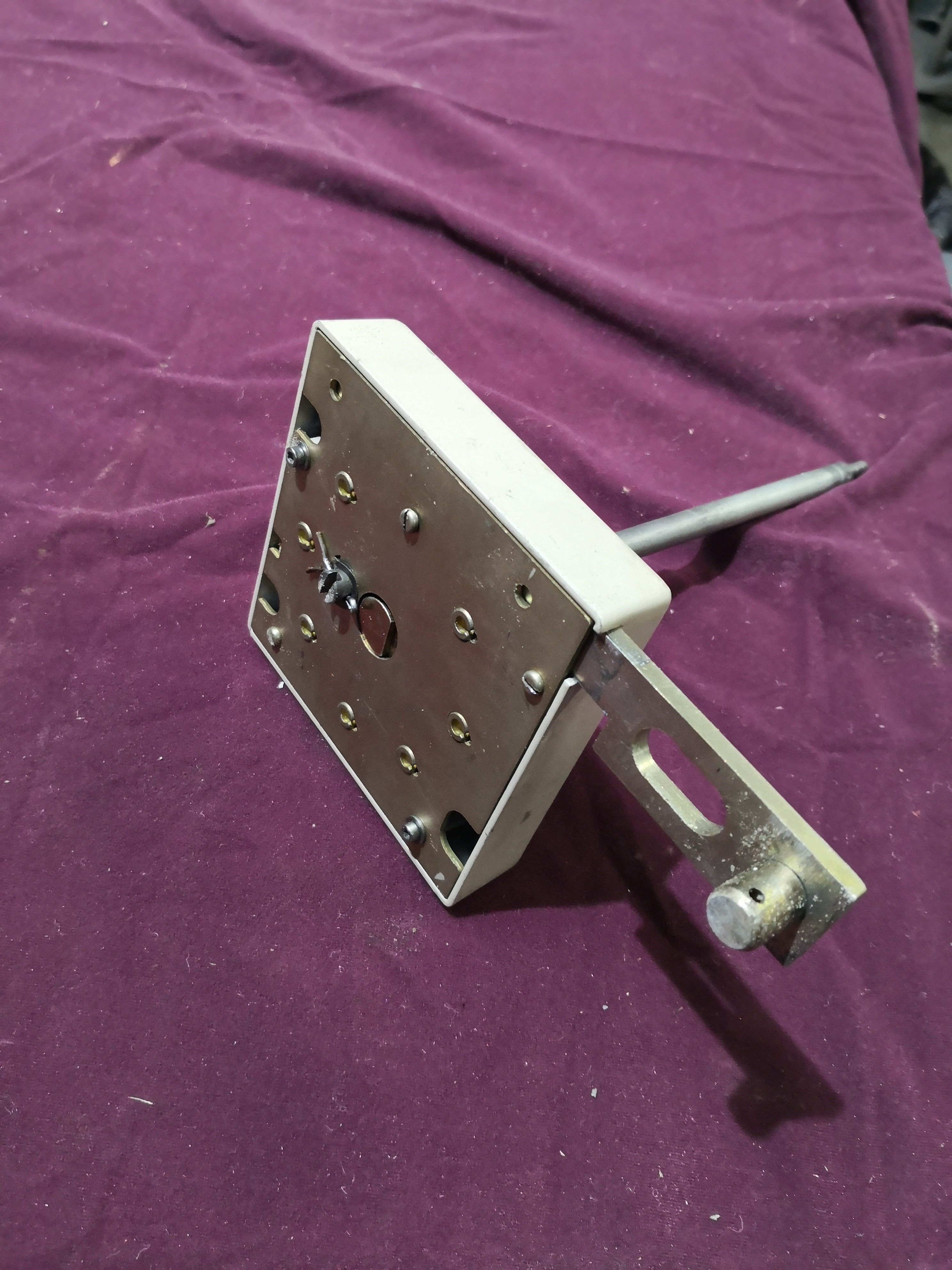 Secreto / combinación mecánica Fichet Moneo de segunda mano. Recambio caja fuerte