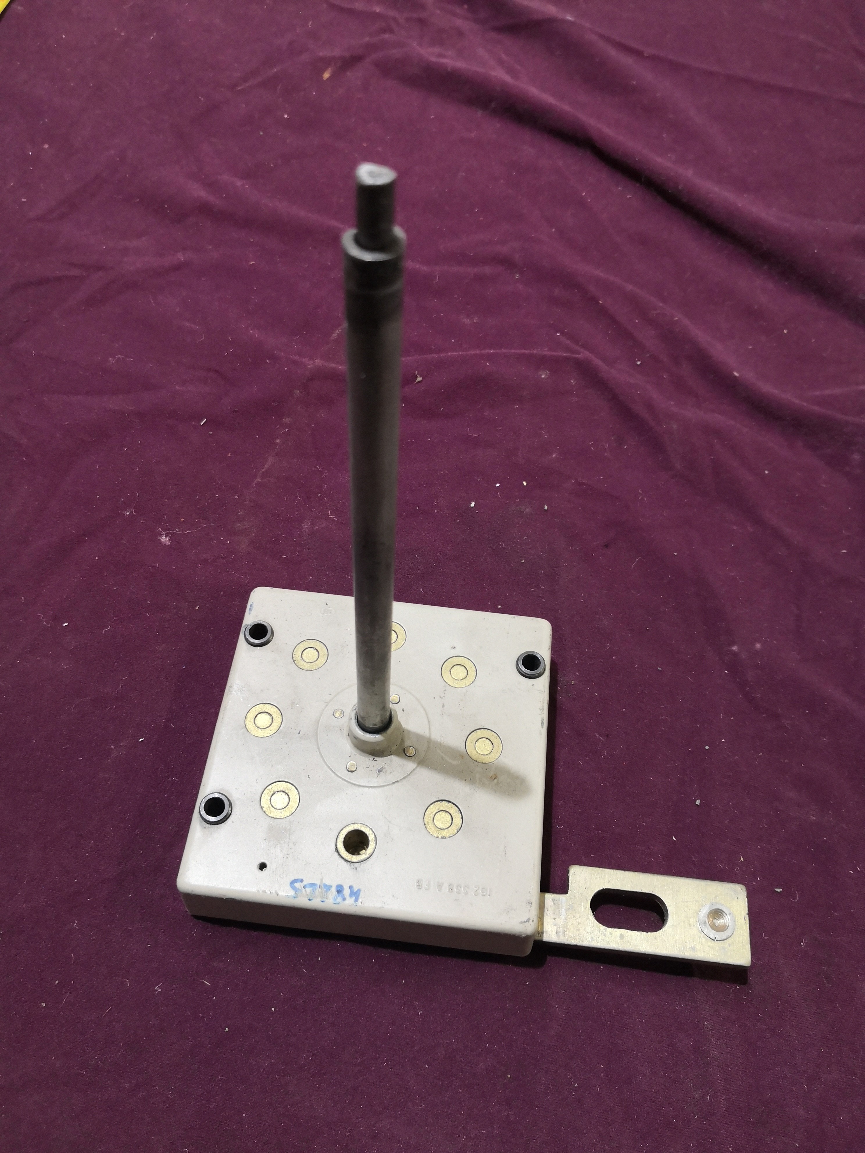 Secreto / combinación mecánica Fichet Moneo de segunda mano. Recambio caja fuerte