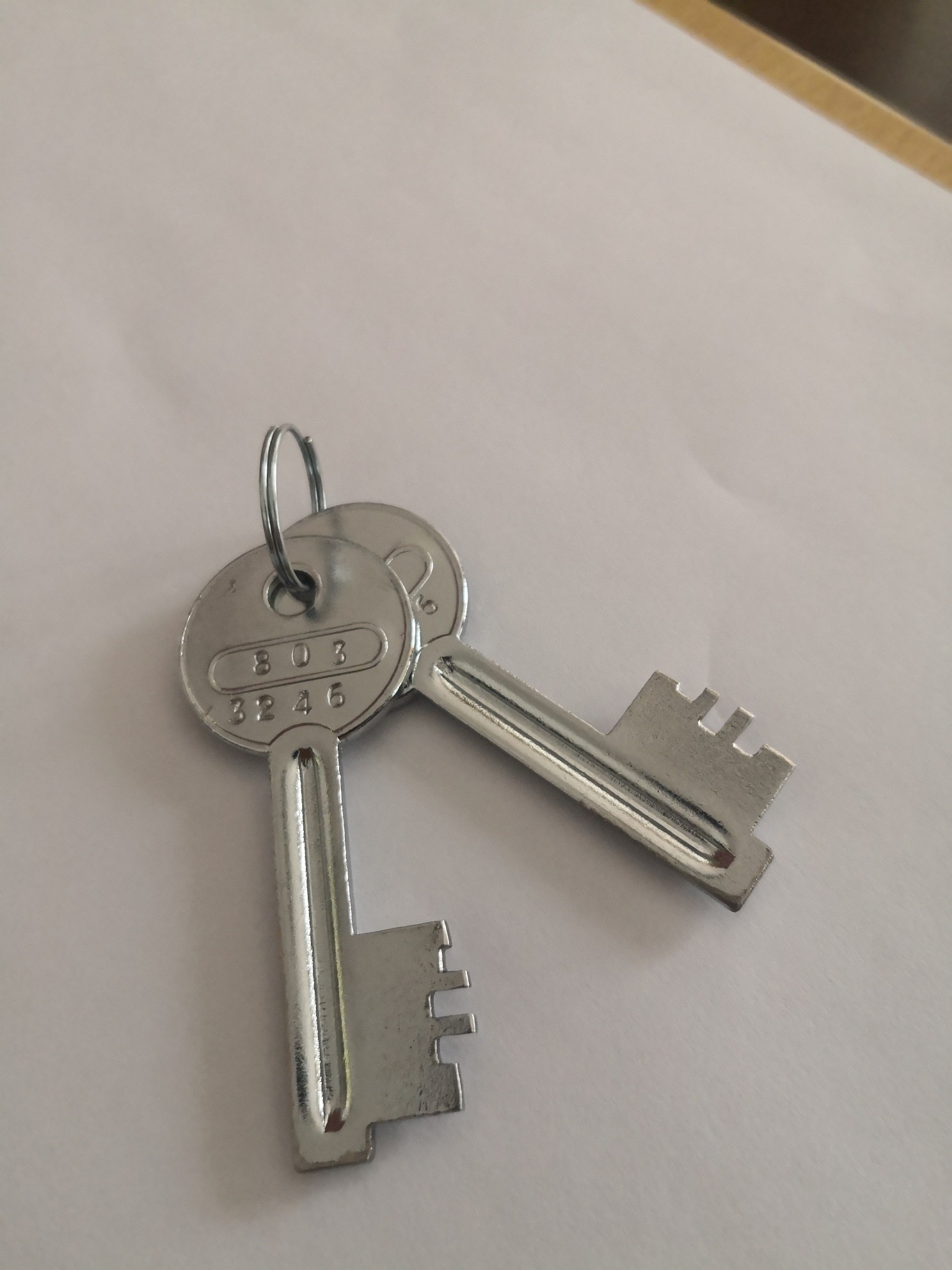 COPIA DUPLICADO DE LLAVES CAJA FUERTE HECTOR SANSON. LLAVE DE GORJAS