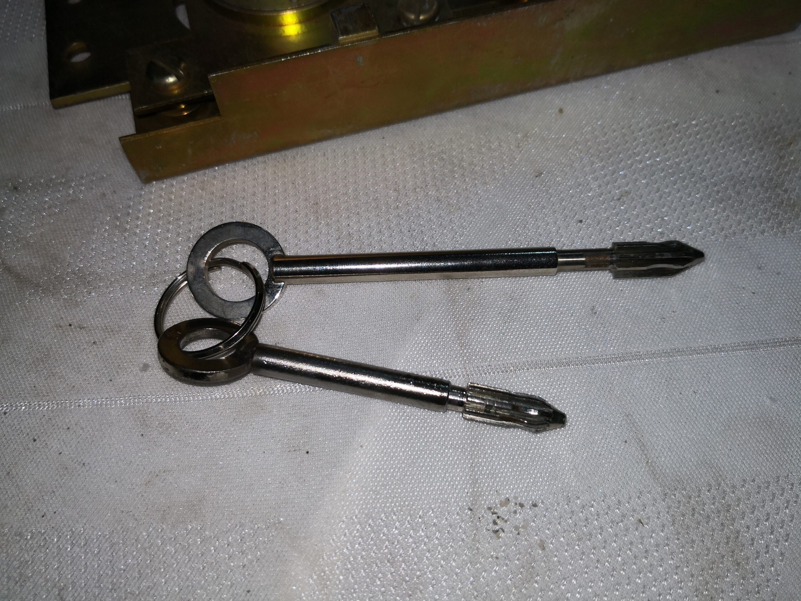 CERRADURA CON COMBINACION CAJA FUERTE FICHET FR 3 TUBOS 4 CERRADURA CON COMBINACION CAJA FUERTE FICHET FR 3 TUBOS