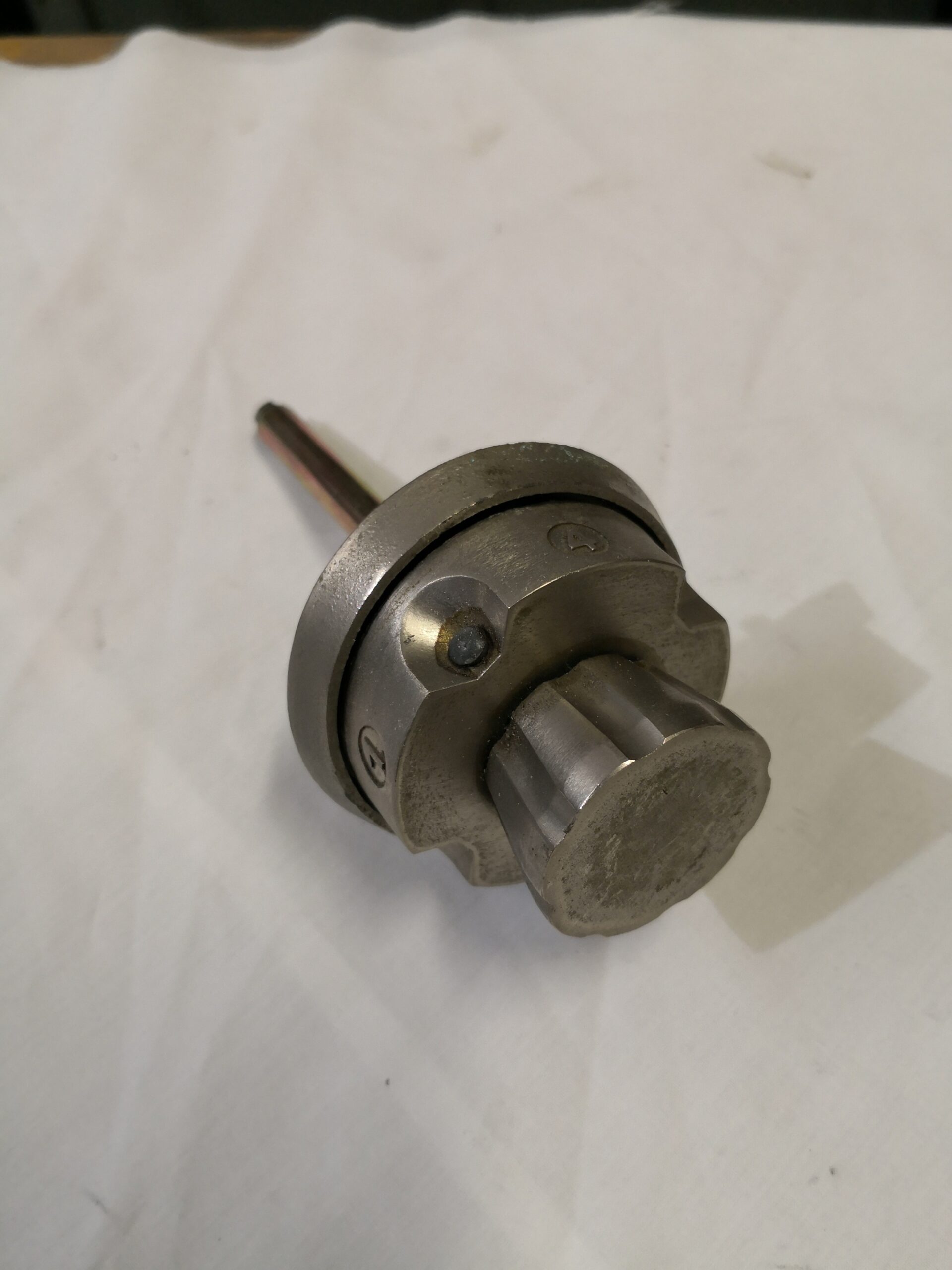 FICHET POMO MONOMANDO 4 POSICIONES CROMADO