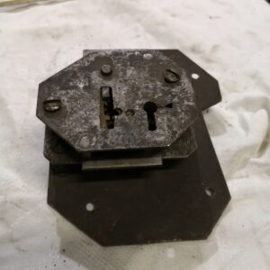 CERRADURA EMBUTIDA PARA CAJA FUERTE ANTIGUA 2