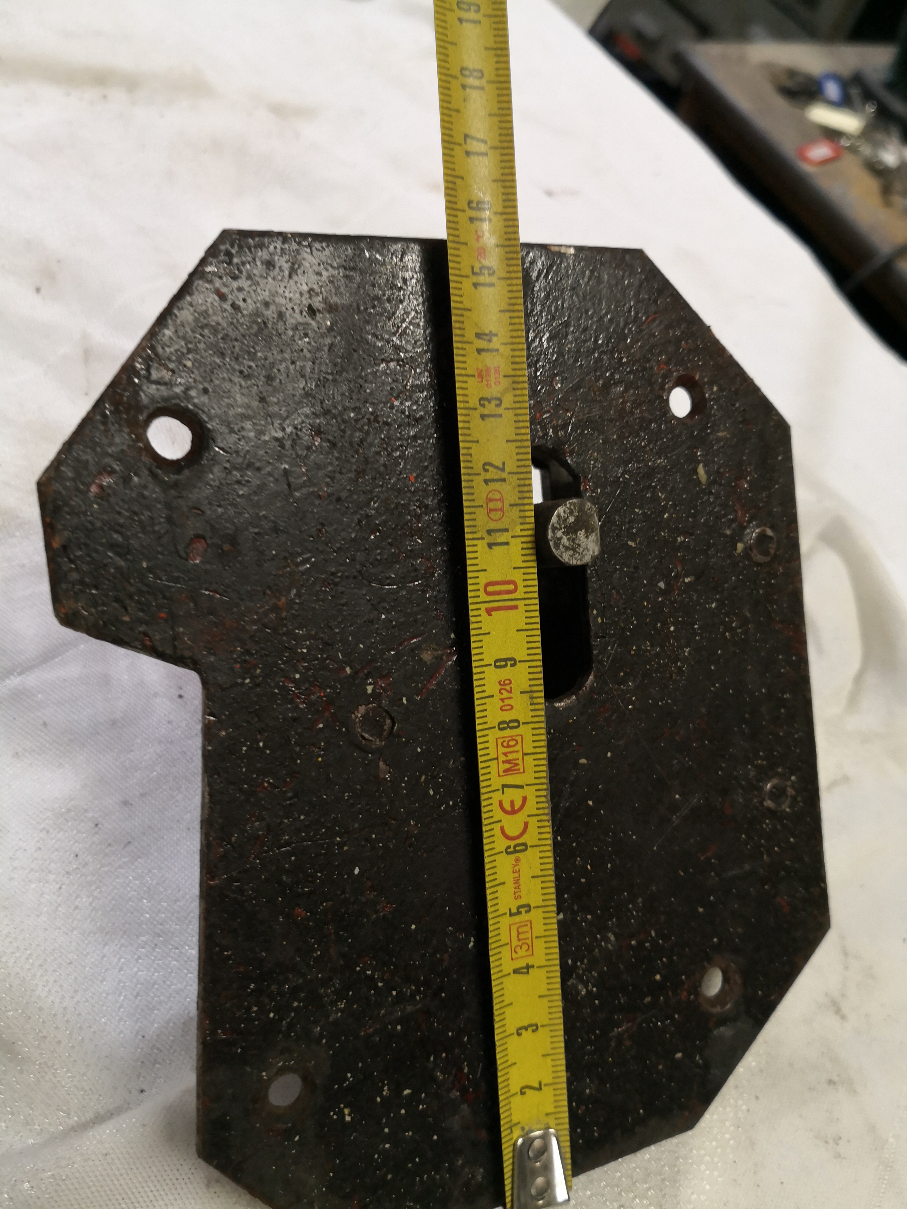 CERRADURA EMBUTIDA PARA CAJA FUERTE ANTIGUA 2