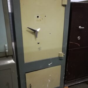 CAJA FUERTE FICHET  FR-80  CON ZOCALO