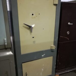 CAJA FUERTE FICHET FR-80 CON ZOCALO