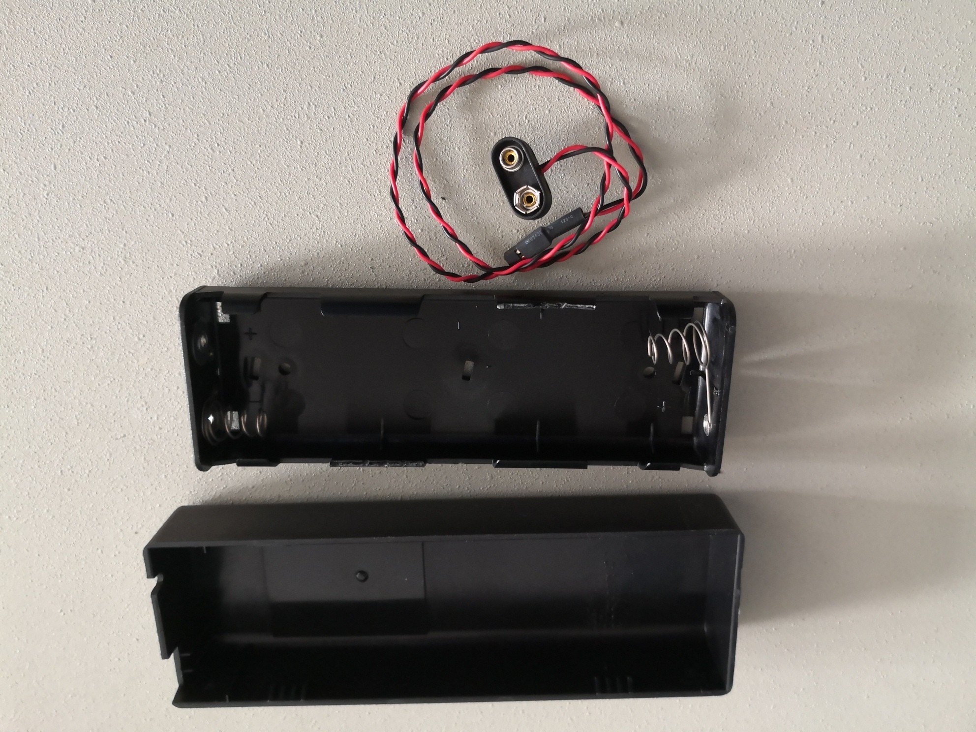 PORTA PILAS GRANDE COMPLETO 6 PILAS