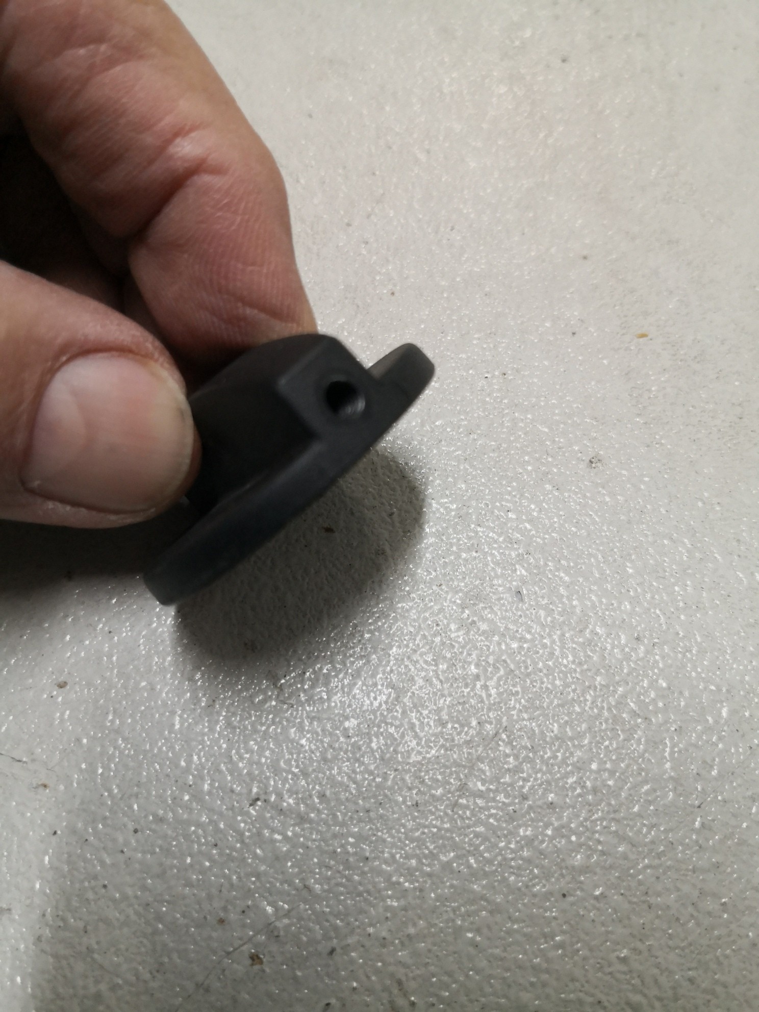 POMO PLANO SIN EJE DE PLASTICO PARA CAJAS FUERTES ARFE FECOR