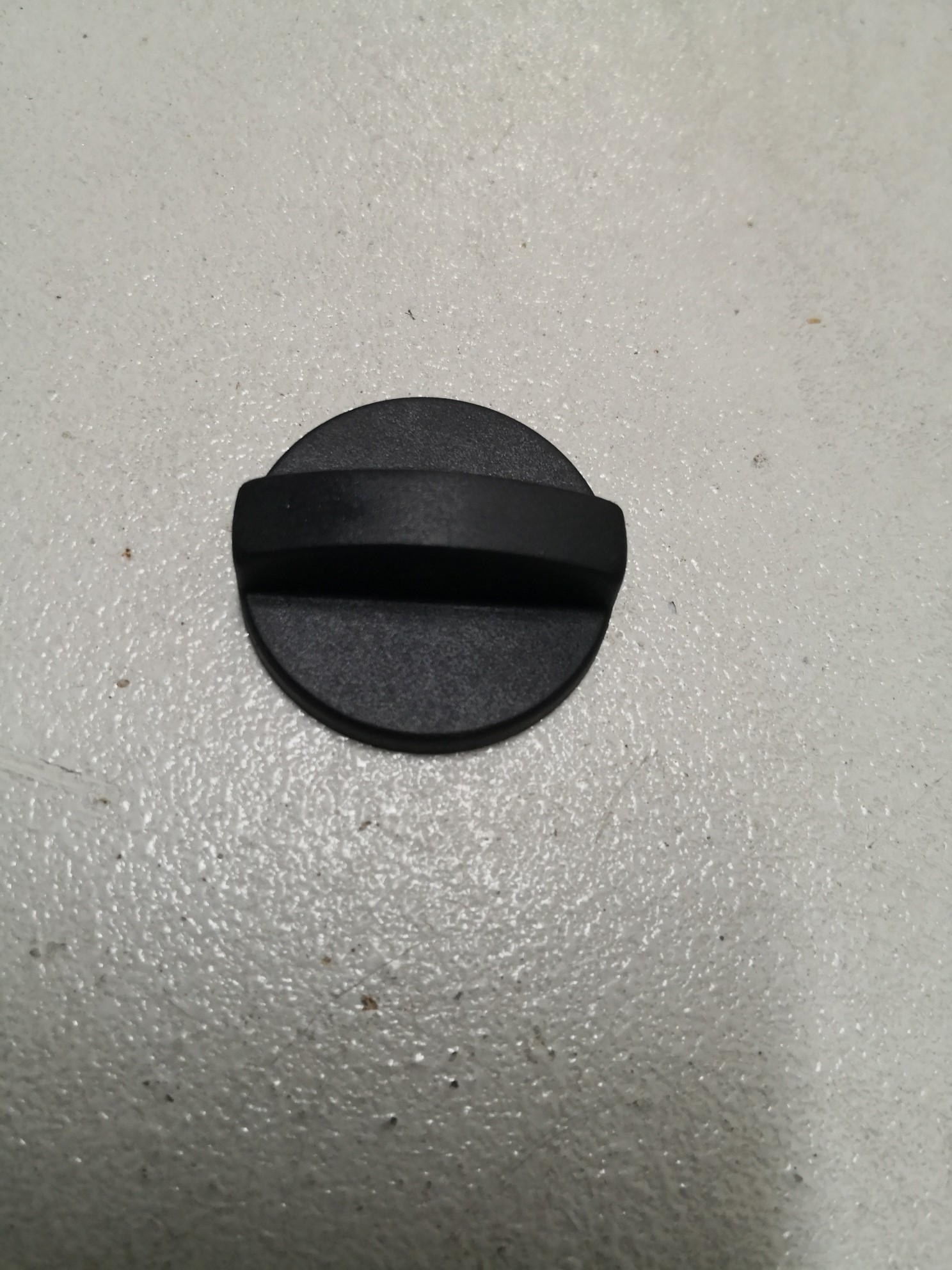 POMO PLANO SIN EJE DE PLASTICO PARA CAJAS FUERTES ARFE FECOR