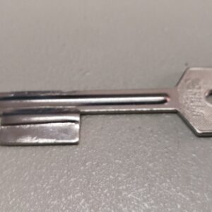 REPARACION  Y COPIAS DE LLAVES CAJA  FUERTE  ARISO